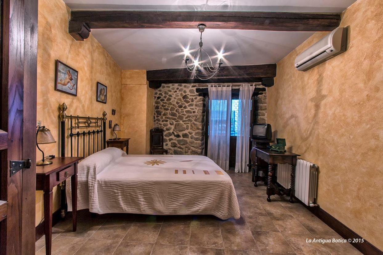 Penzion La Antigua Botica Pasarón Exteriér fotografie