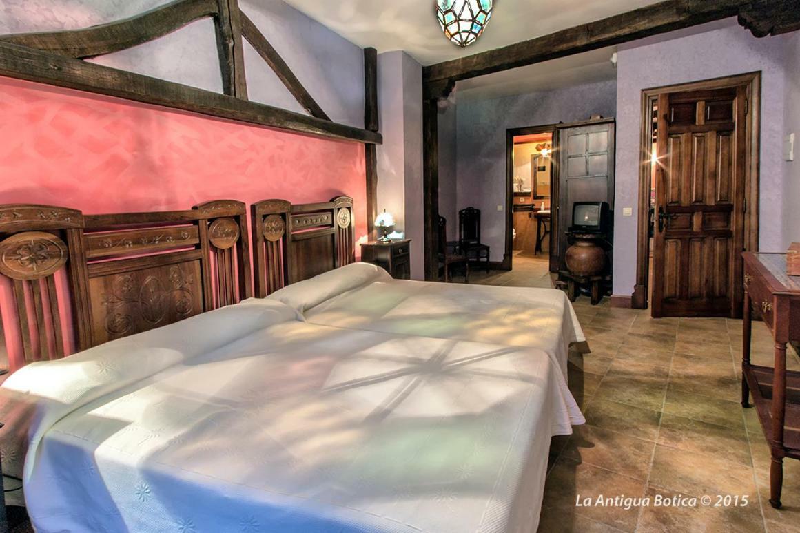 Penzion La Antigua Botica Pasarón Exteriér fotografie